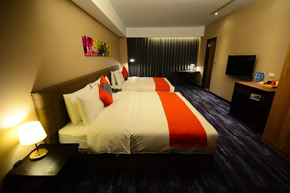 Hoya Resort Hotel Гаосюн Екстер'єр фото