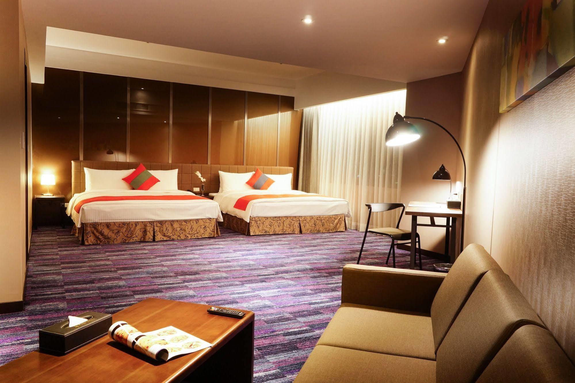 Hoya Resort Hotel Гаосюн Екстер'єр фото